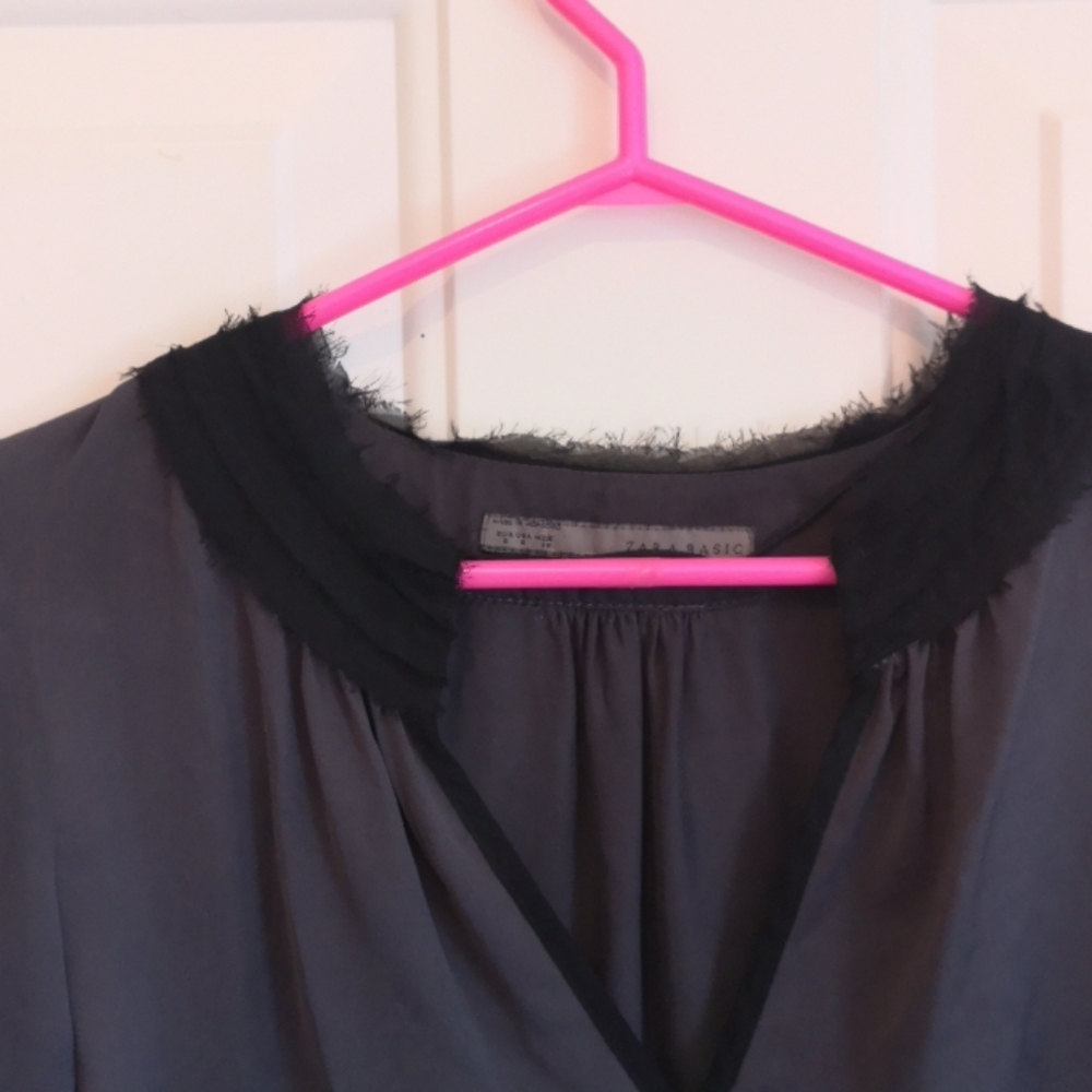 Blouse - Picture 2 of 2